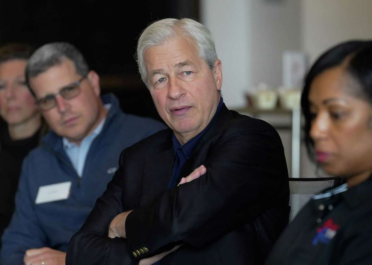 JPMorgan Chase & Co. CEO Jamie Dimon participates a roundtable with local small business owners Thursday, Nov. 17, 2022, at Post Oak Hotel in Houston.