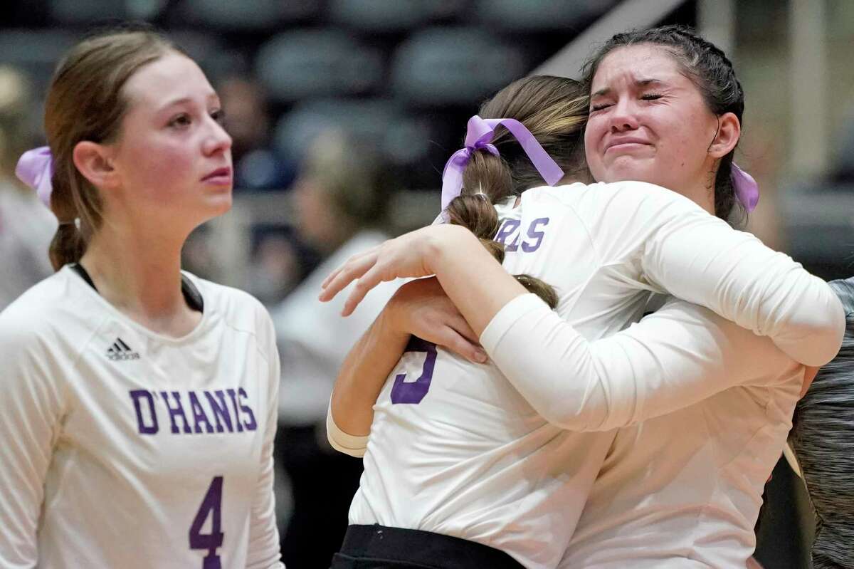 D’Hanis’ Jessa Frosch (4), Kylee Thompson (5) and Peyton Burell are pictured after their loss against Blum High School in