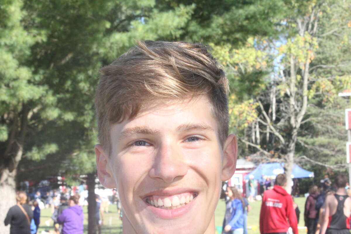 Pioneer announces the 2022 Cross Country Dream Team