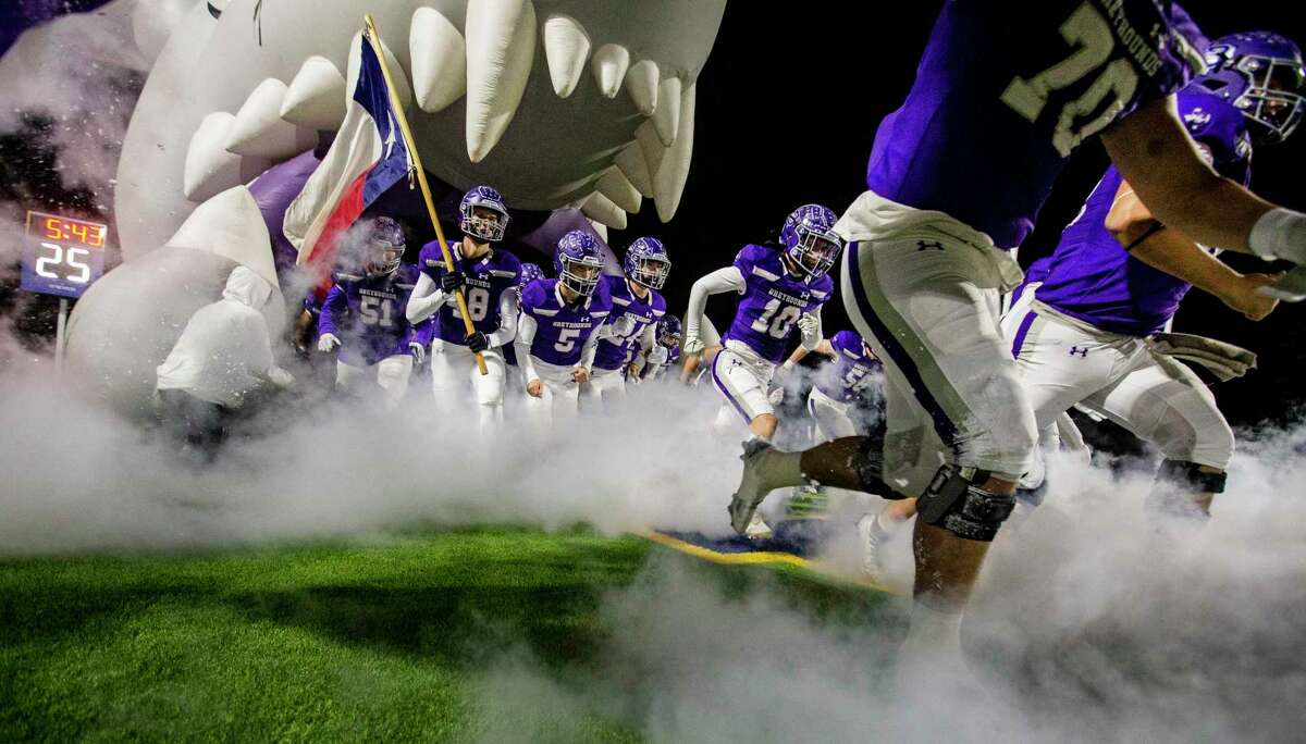 The Boerne Greyhounds enter the field Friday night, Nov. 18, 2022 at Alamo Heights Stadium before the start of their game against the Pleasanton Eagles.
