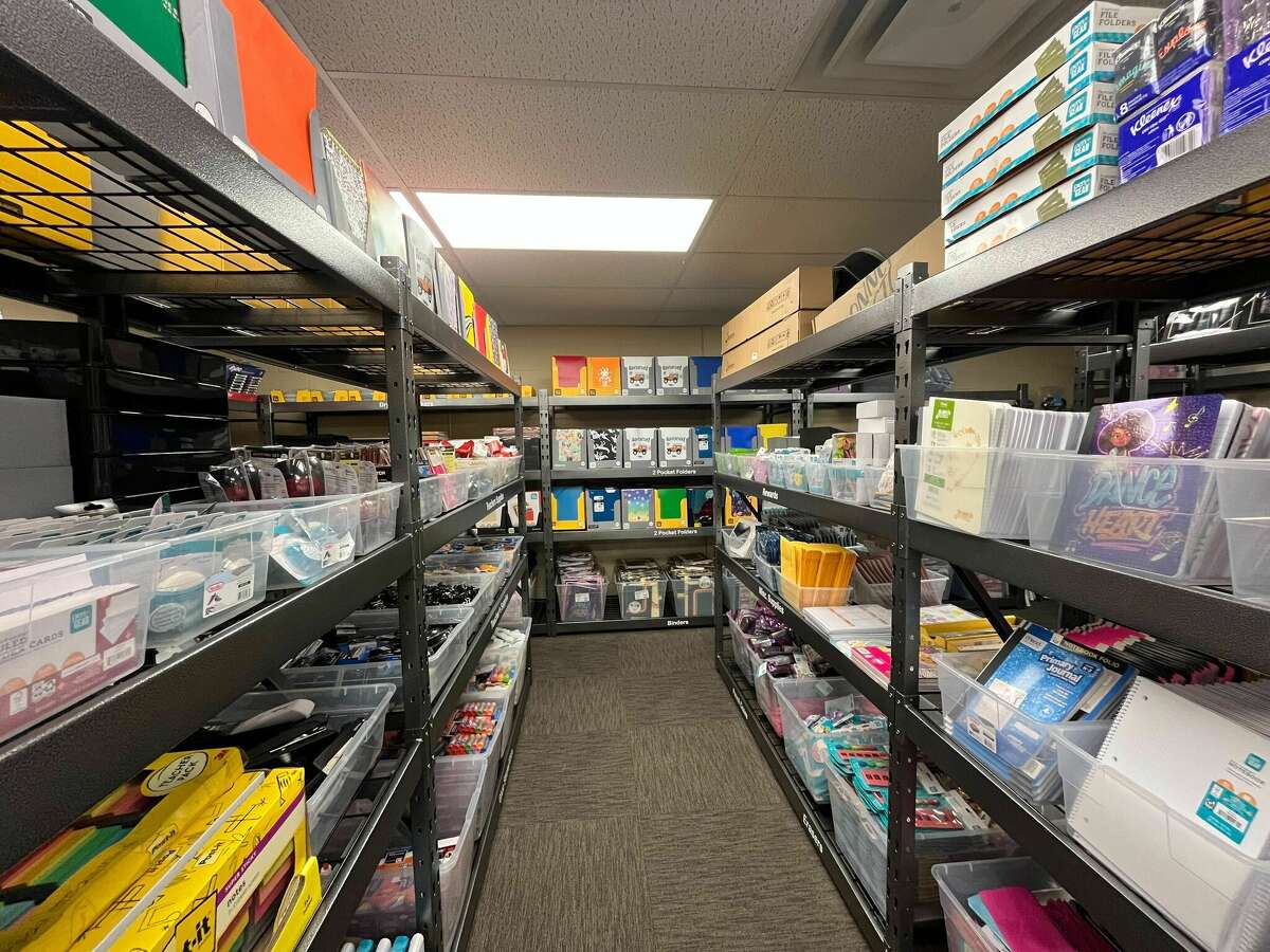 New Albany store to provide free school supplies to teachers