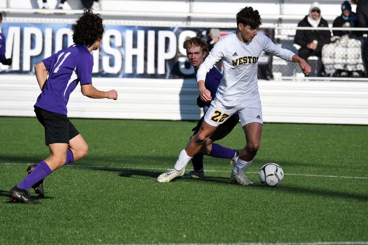 Weston vs. Ellington CIAC Class M boys soccer championship game.