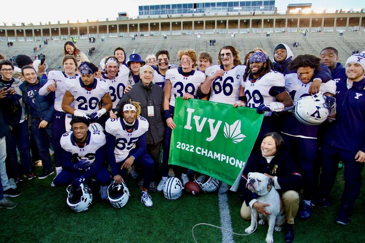 Yale football downs Harvard, wins Ivy League title outright