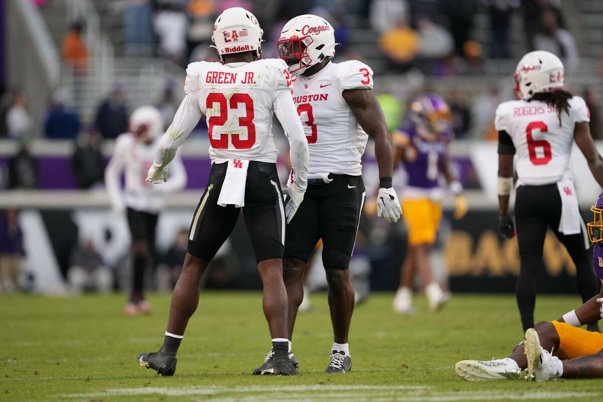 UH dominated on both sides of the ball in Saturday's win over East Carolina. Credit: Houston Athletics