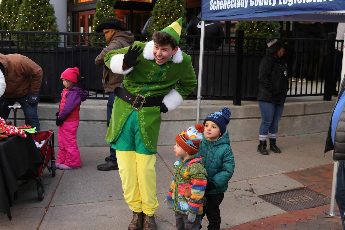 SEEN 53rd annual Schenectady Holiday Parade