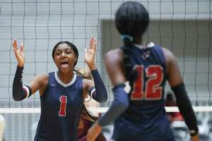 High school volleyball: Grand Oaks tightens grip on 13-6A race