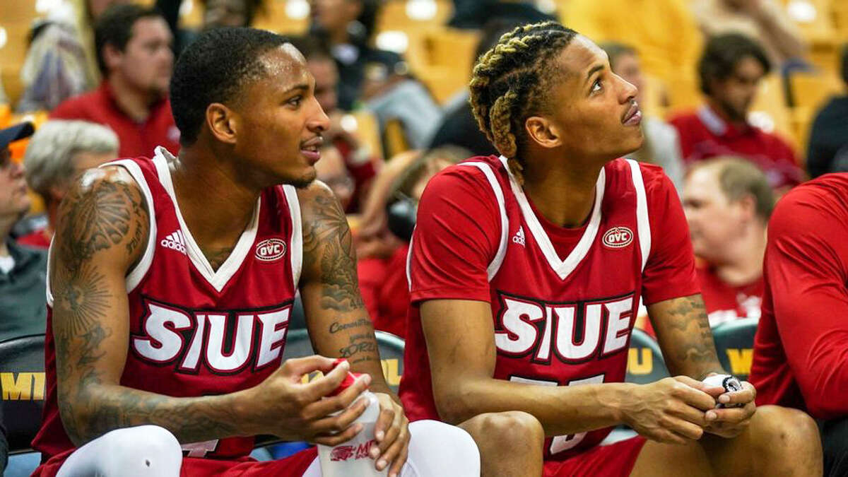 Twins Shamar (left) and Lamar Wright was a Cougars home game from the bench earlier this season. On Saturday, Lamar Wright had 24 points in SIUE's win over VMI in a tournament in Virginia.