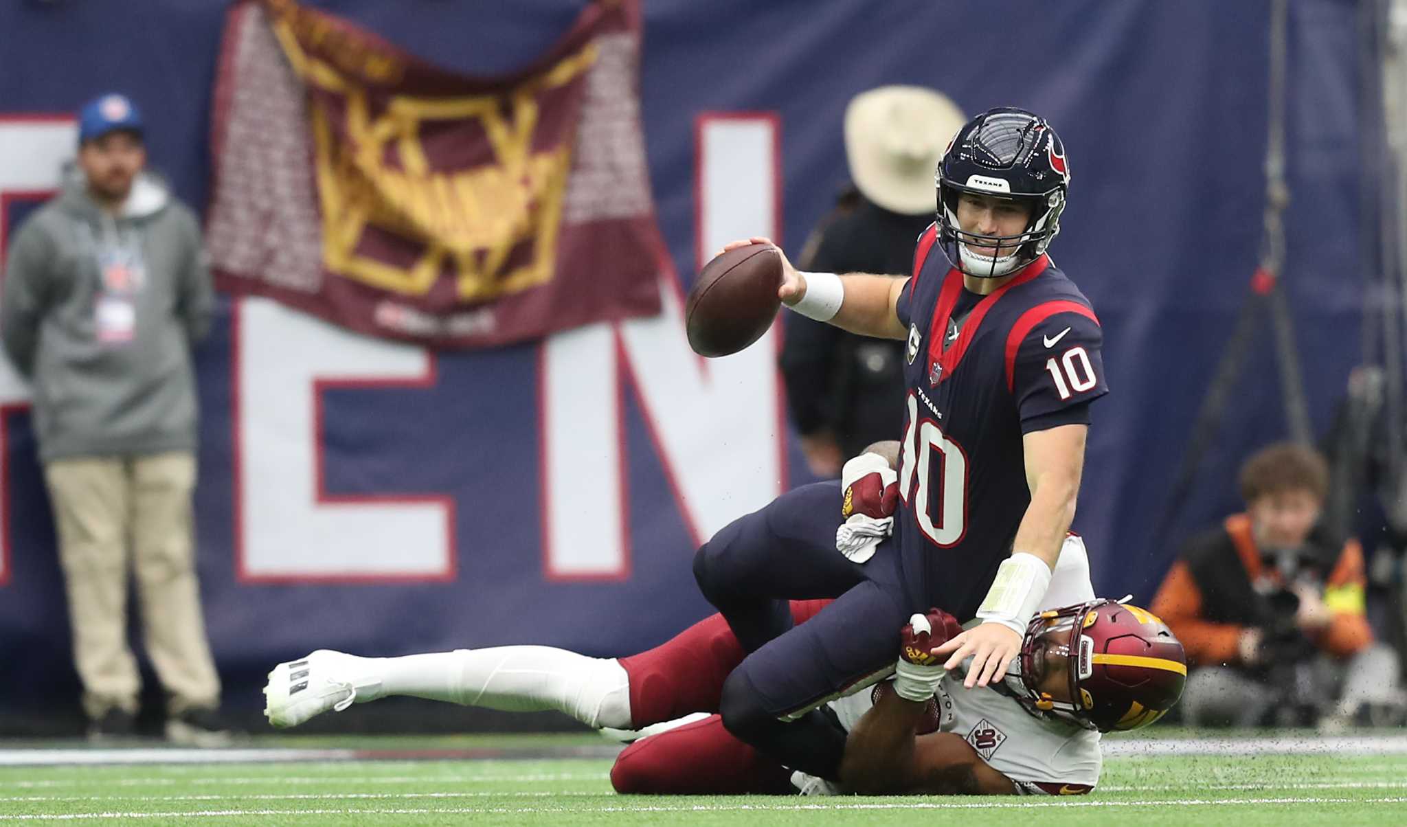 Commanders 23, Texans 10: How Houston lost fifth straight game