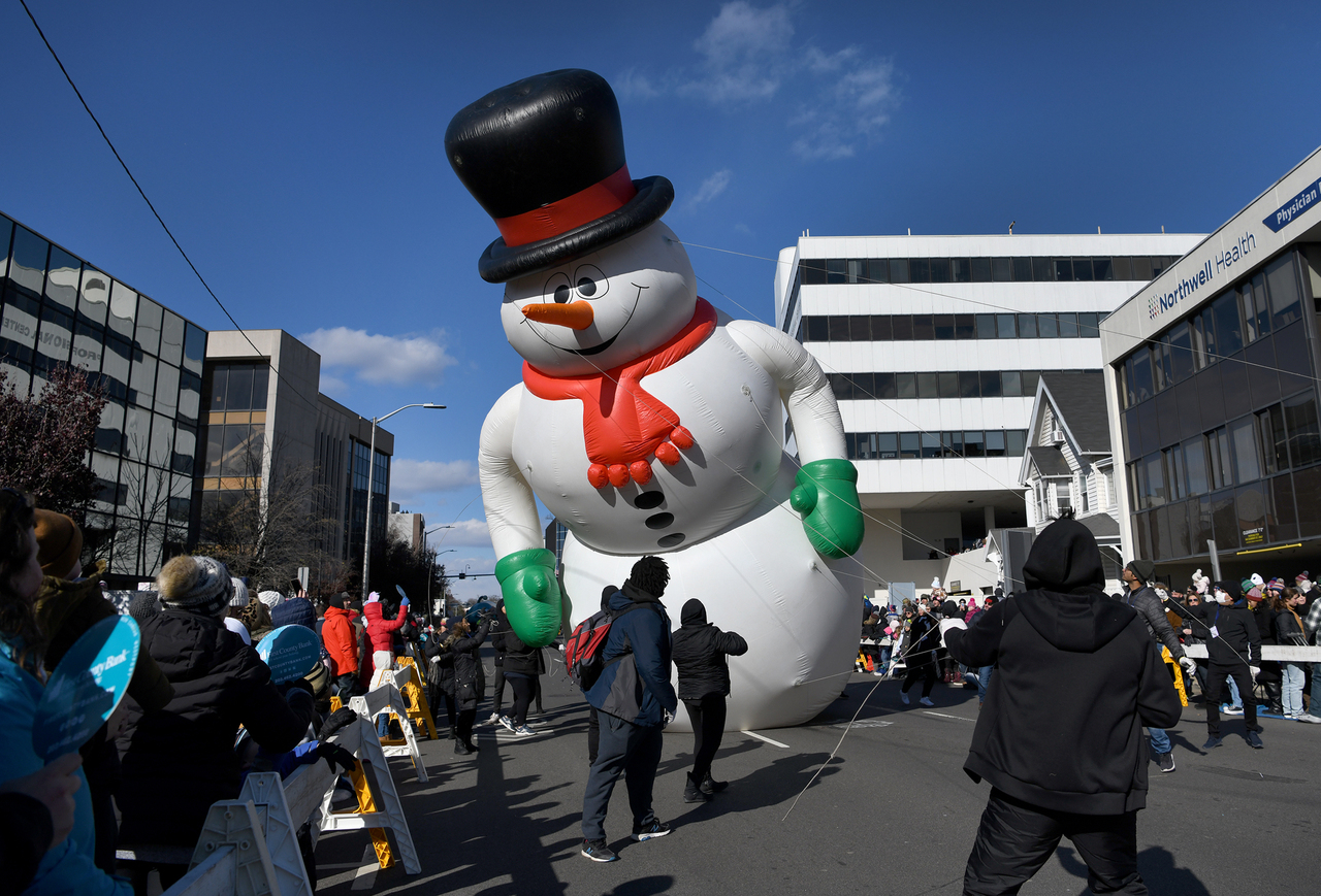 Stamford parade 2023 What to know about the balloon spectacular