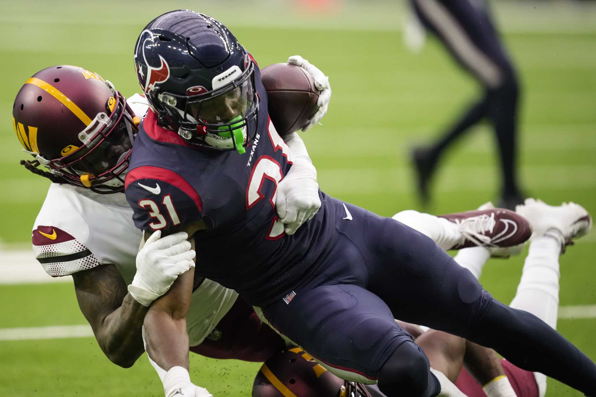 Heinicke, defense lead Commanders over Texans 23-10