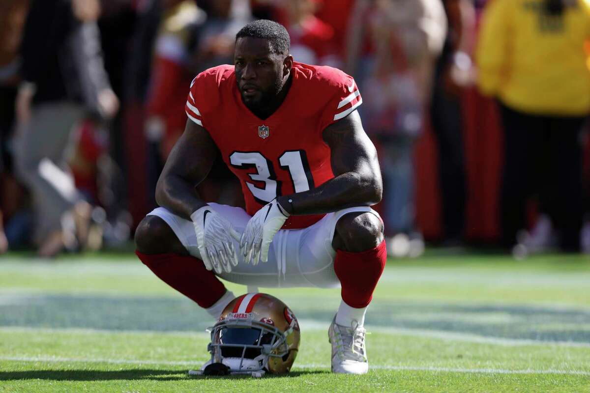 San Francisco 49ers safety Tashaun Gipson Sr. (31) is introduced