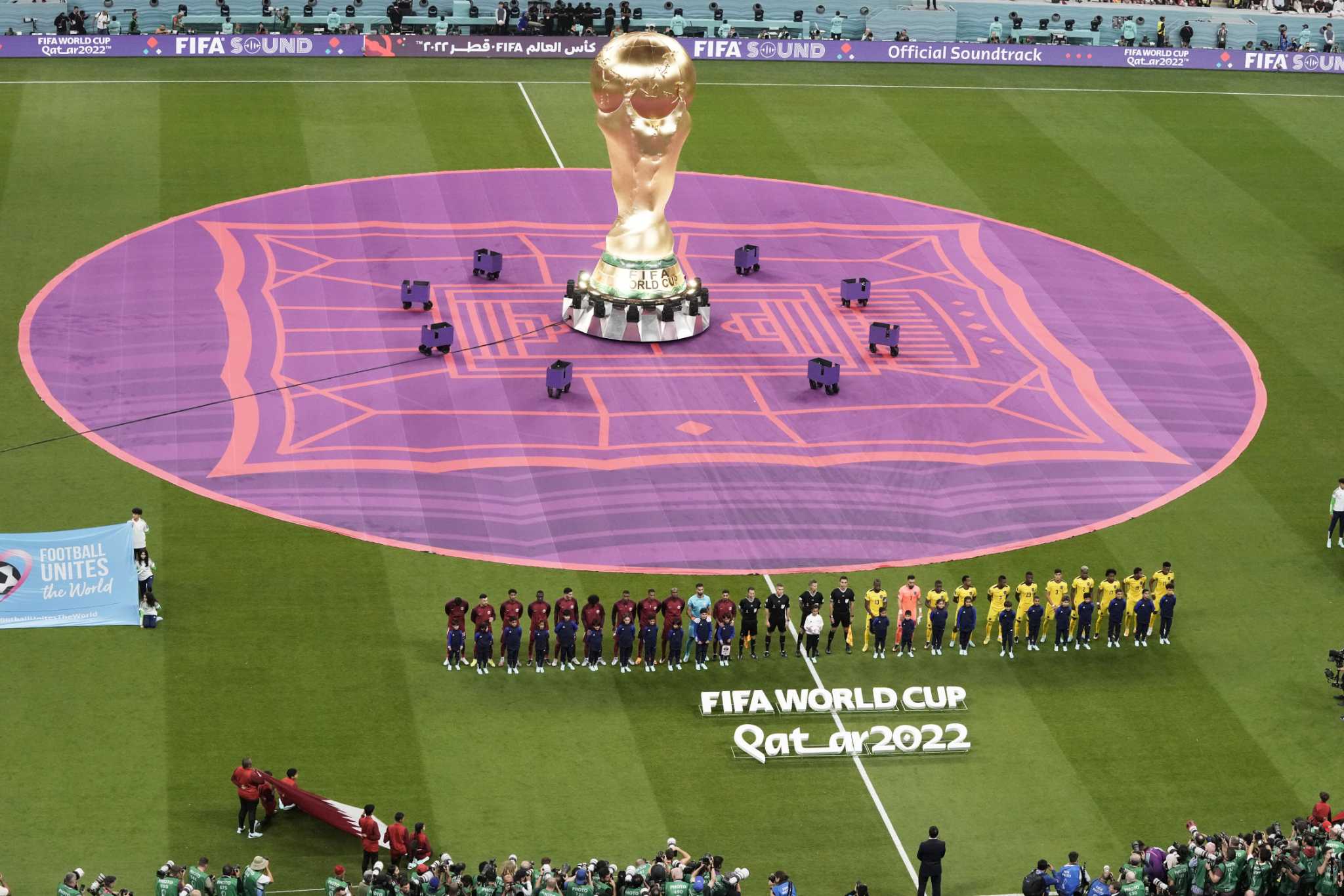 World Cup: Ecuador dominates Qatar in tournament opener