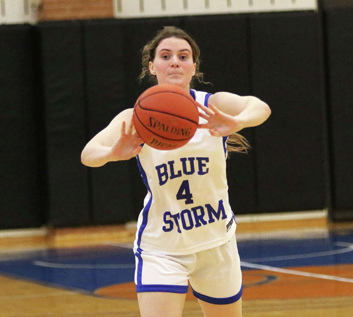 SWIC's Abby Williams passes the ball upcourt during a Nov. 16 game against LCCC in Belleville. Williams, a freshman out of Marquette Catholic, is one of eight new recruits for the Blue Storm.