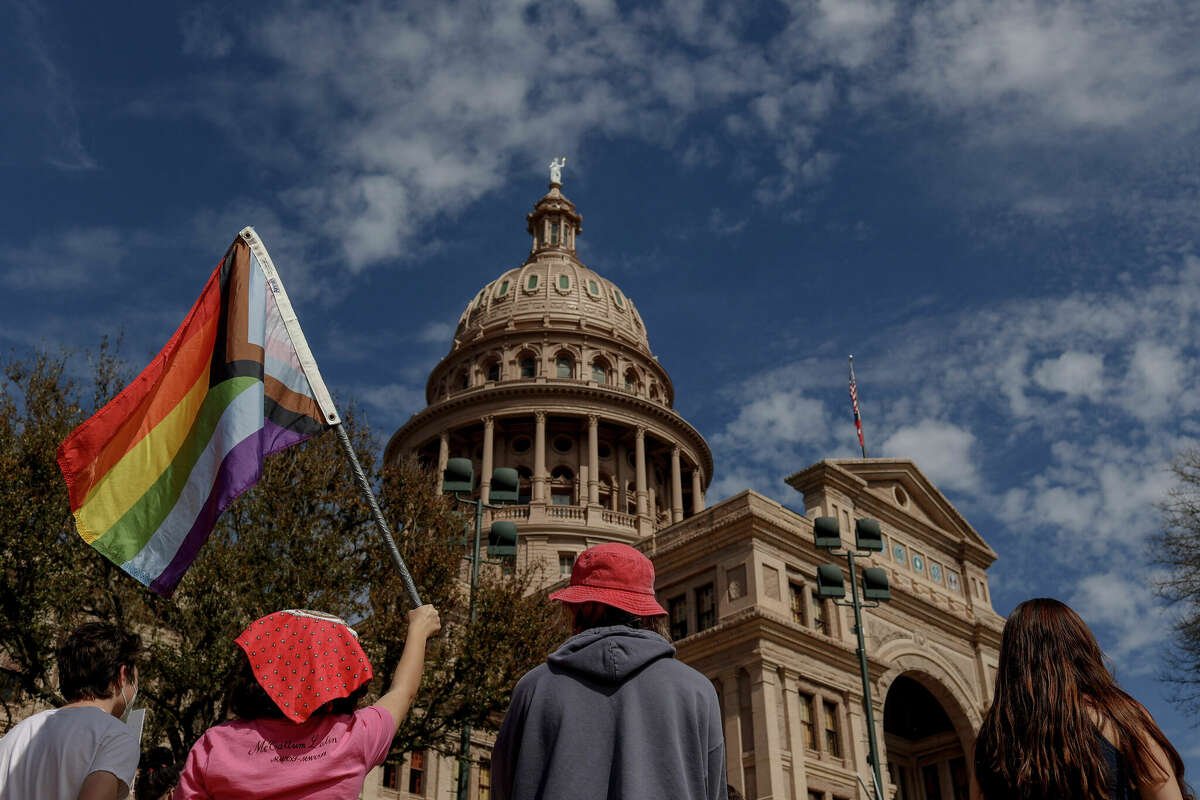 Story photo for Tomlinson: How will Texas politicians spend billions?