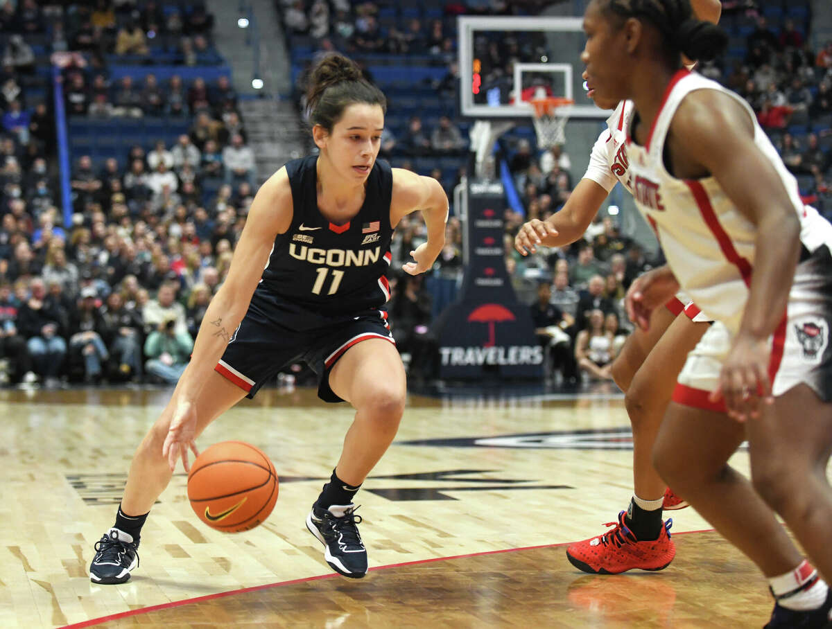 UConn women's basketball's Lopez Sénéchal thriving for Auriemma