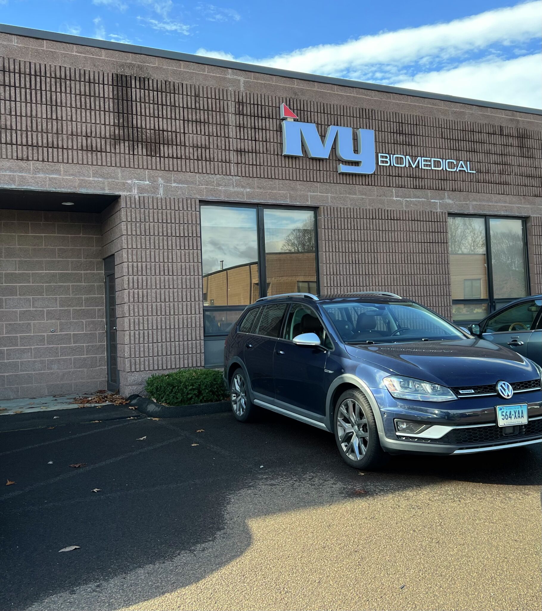 Branford officials approve new facility for medical device maker