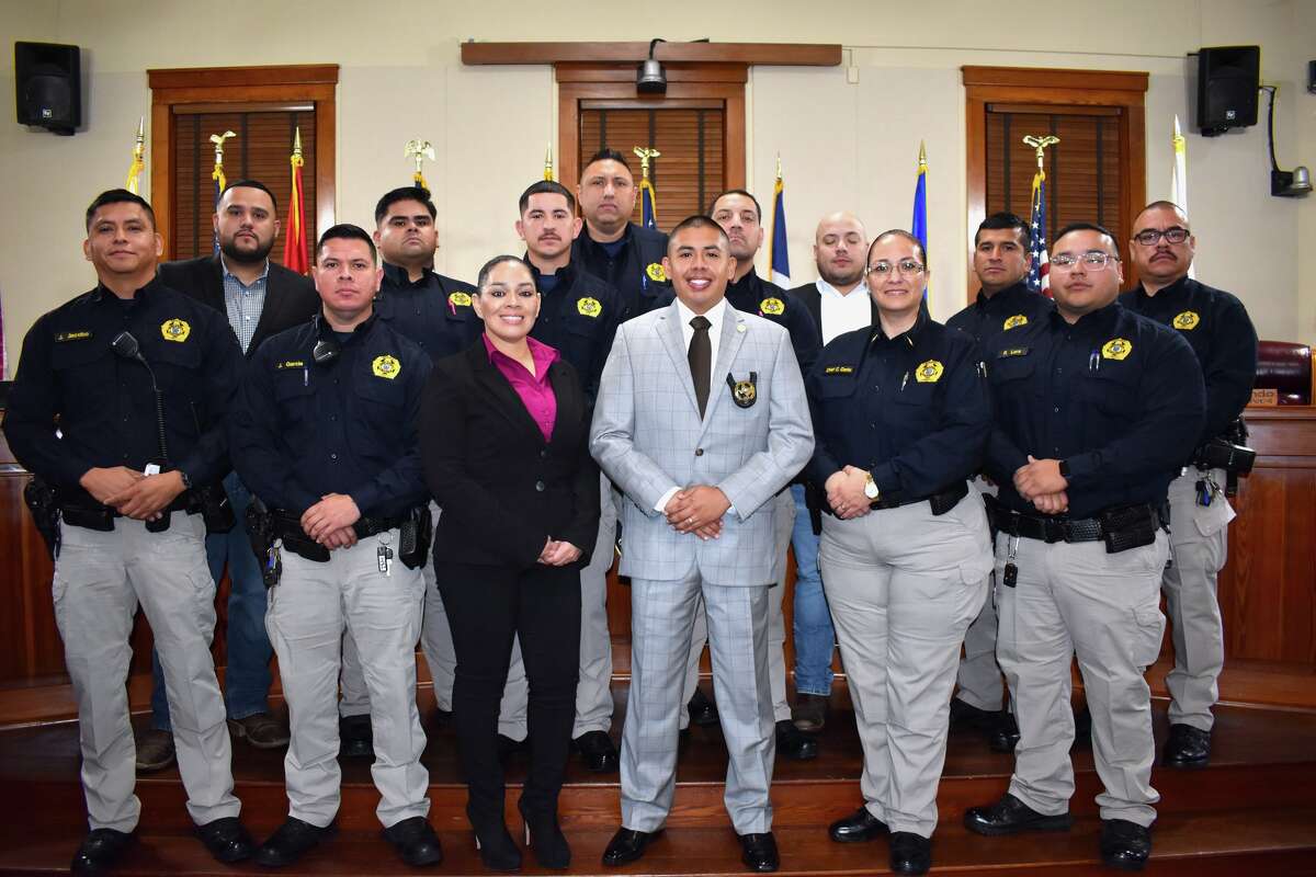 Guadalupe "Lupillo" Gomez was sworn in as the Webb County Precinct 1 Constable during a ceremony held on Monday at the Commissioners Courthouse.