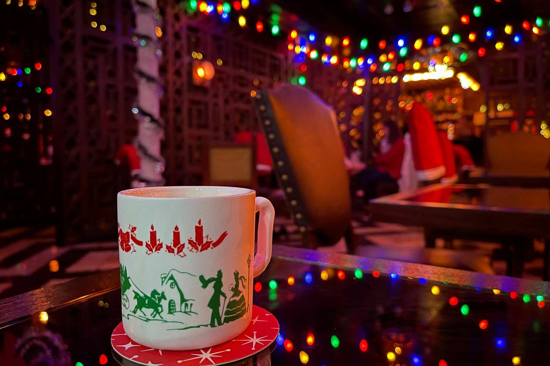 13 holiday pop-up bars in D-FW with Christmas cocktails and festive food