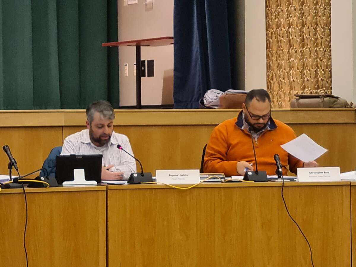 Hamden Town Planner Eugene Livshits read a staff report for regulations around adult-use cannabis at a zoning meeting at Memorial Town Hall Nov. 22, 2022.