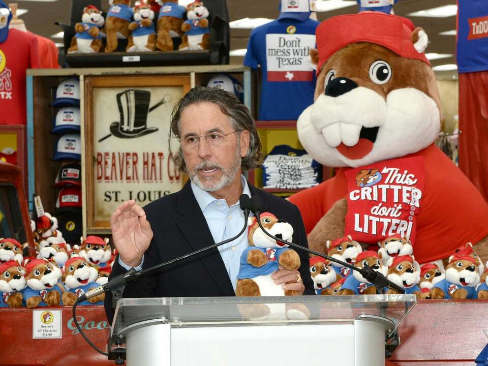 Fun facts about the Buc-ee's infamous beaver logo