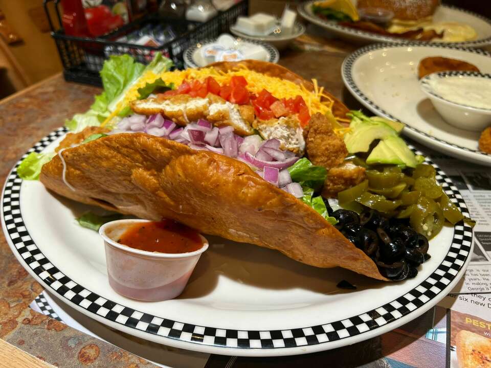 We dinedin at San Antonio's first Black Bear Diner