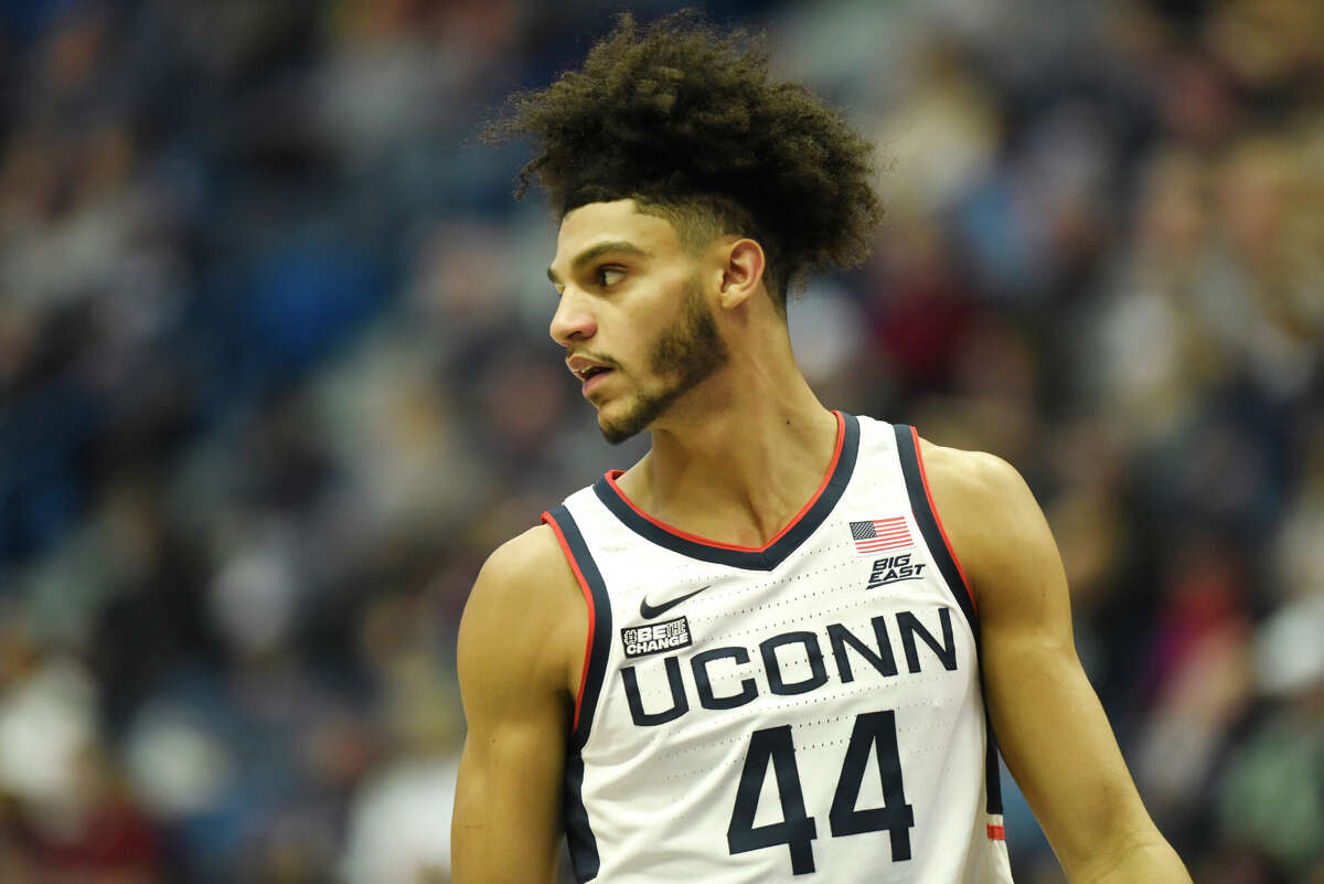 Despite offensive struggles, Andre Jackson still helping UConn