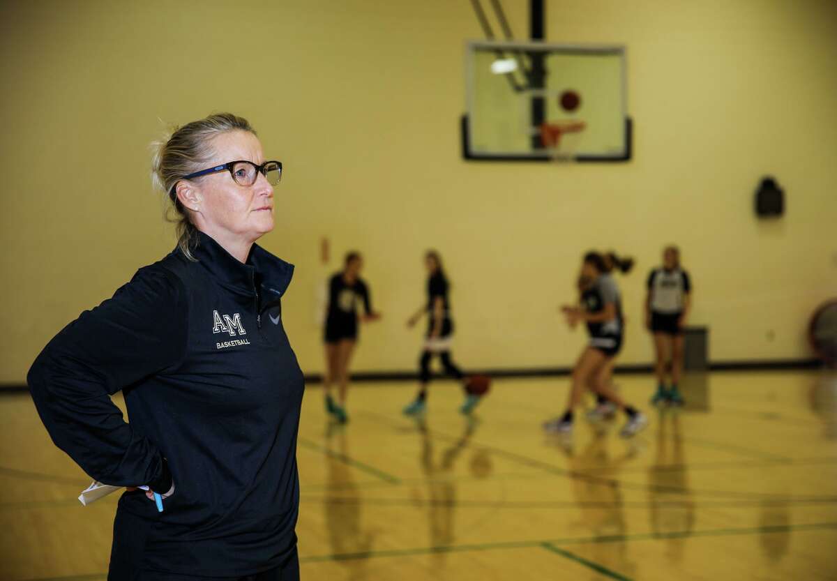 Sue Phillips, girls basketball coach at Mitty, has had “an incredible week,” picking up 2 honors.