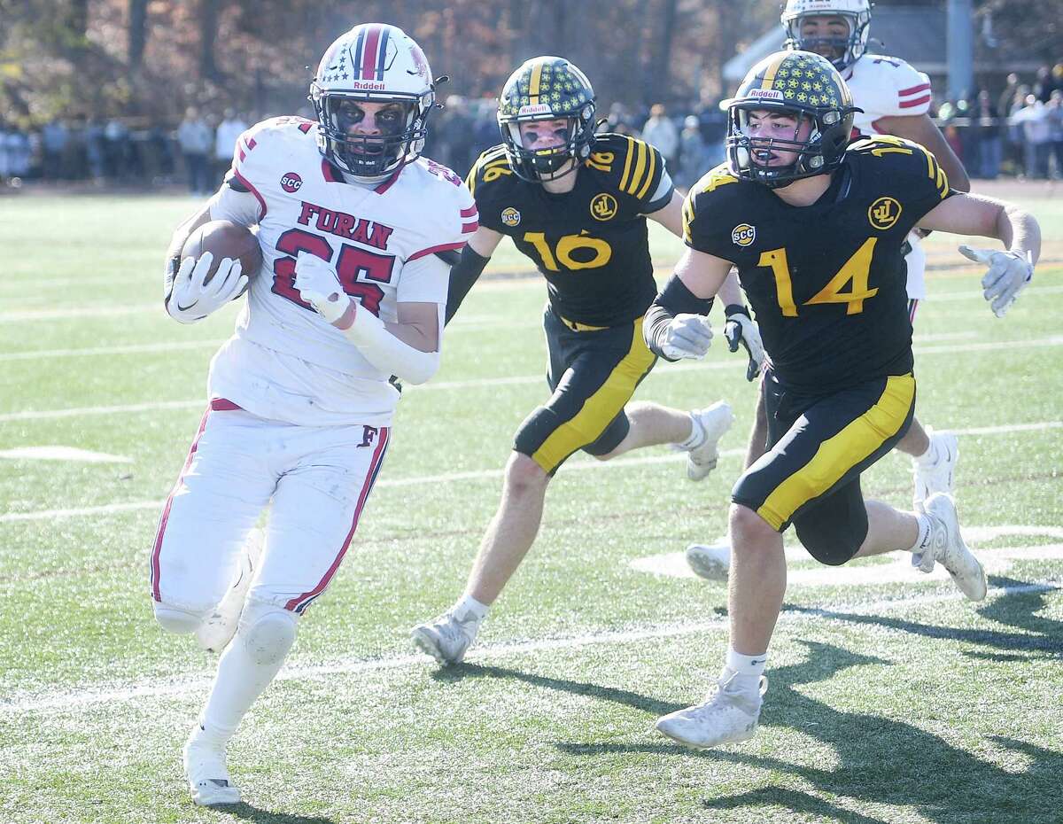 Foran, Law playing for CIAC position in Thanksgiving football game