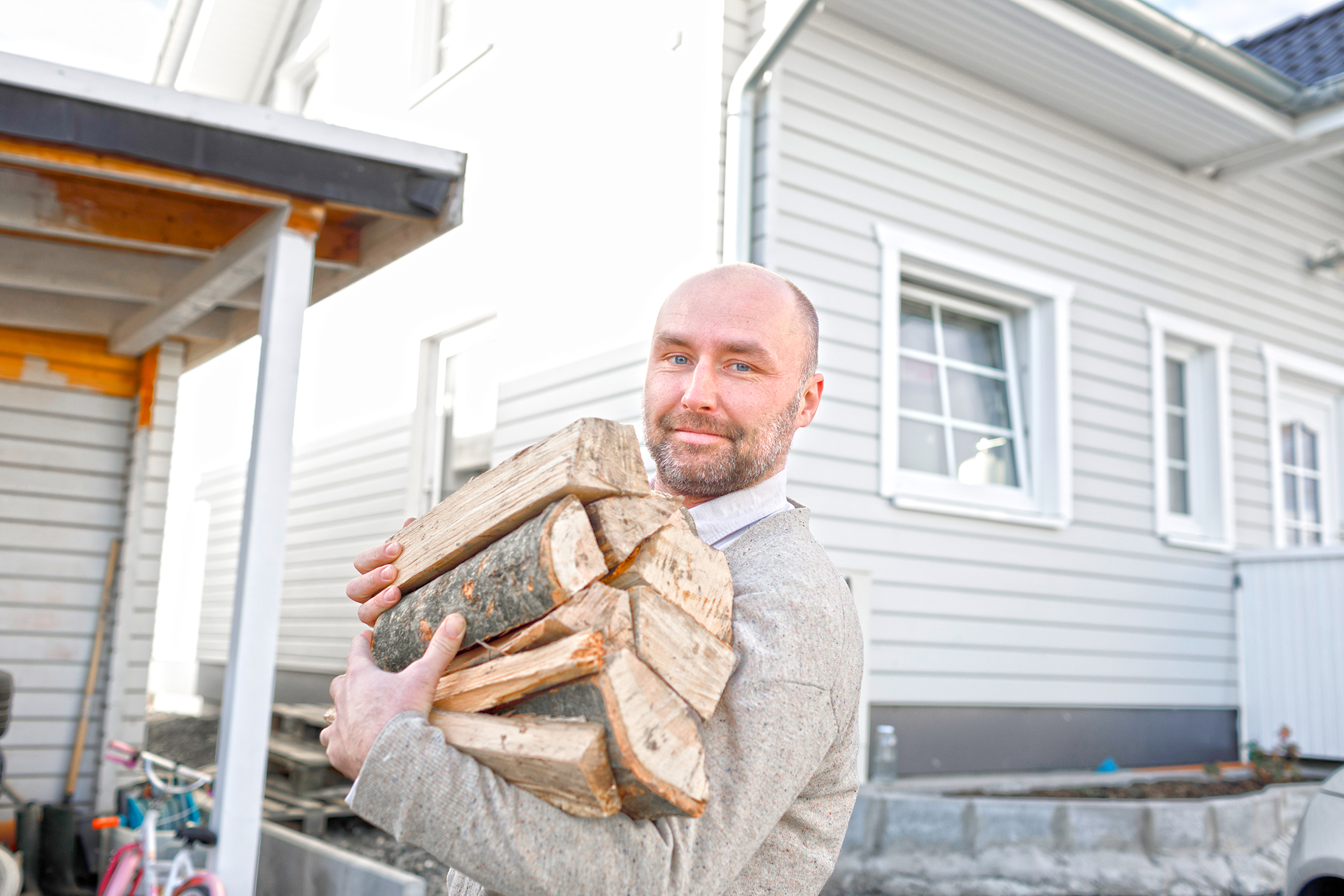 When firewood brings bugs in from the cold JournalCourier