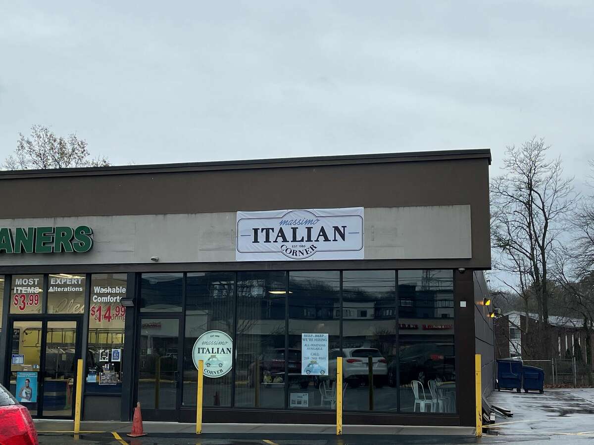 Massimo Pizza and Deli plans to open next week in the former Five Guys Burgers and Fries location on Westport Avenue in Norwalk.