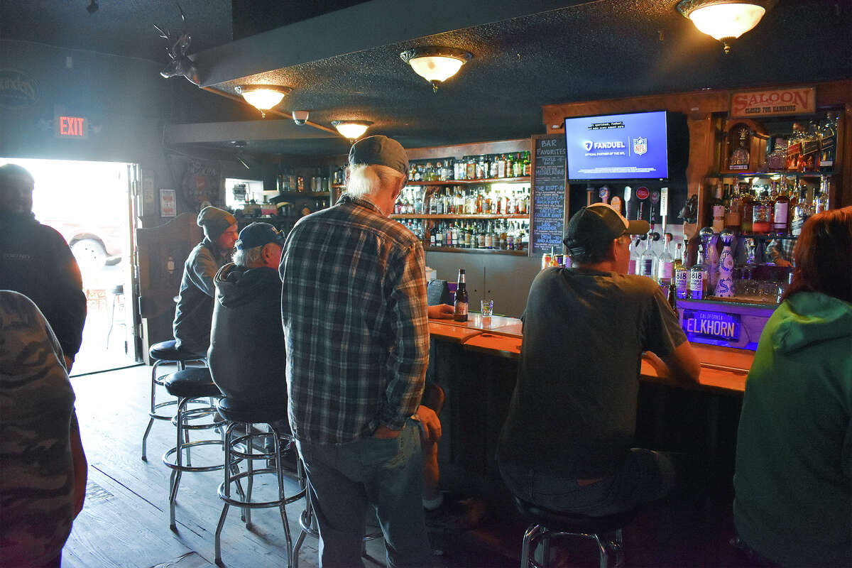 A tight-knit group of San Miguel locals congregates at the Elkhorn Bar in San Miguel, famous for being the second-oldest in California and one-time host to notorious outlaw Jesse James. 