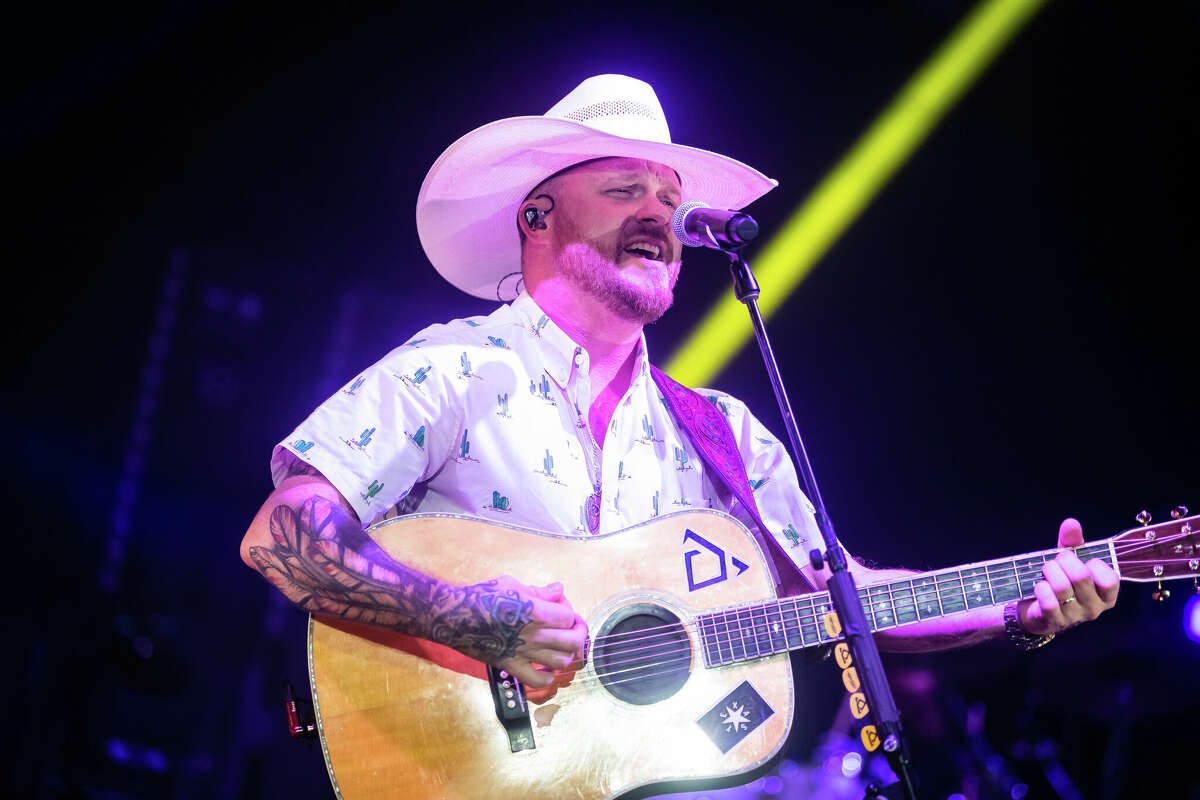 Cody Johnson performs at FirstBank Amphitheater on July 28, 2022, in Franklin, Tennessee.
