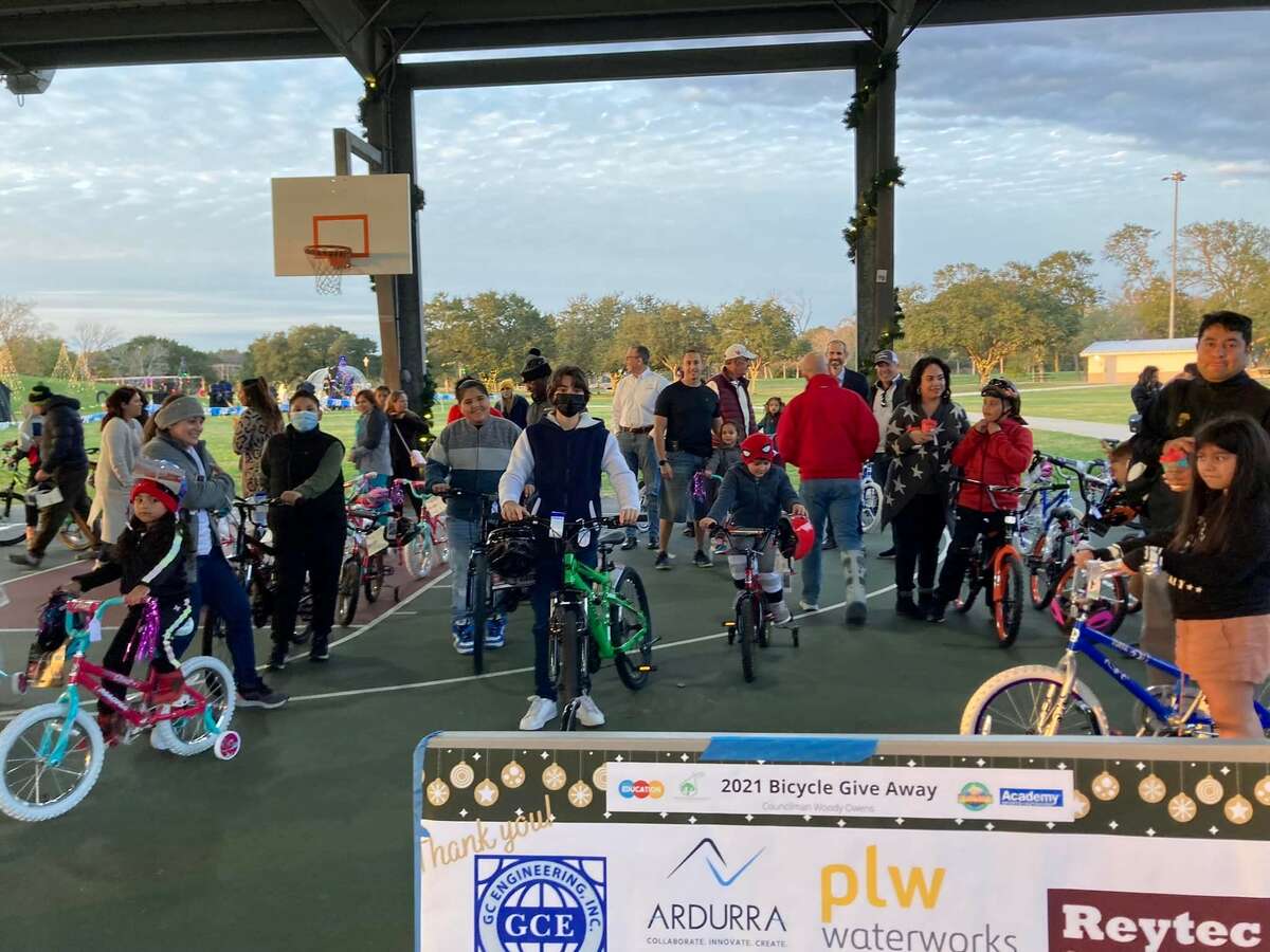 Forever Parks Foundation hosted their annual Tour De Lites in 2019 at Independence Park.