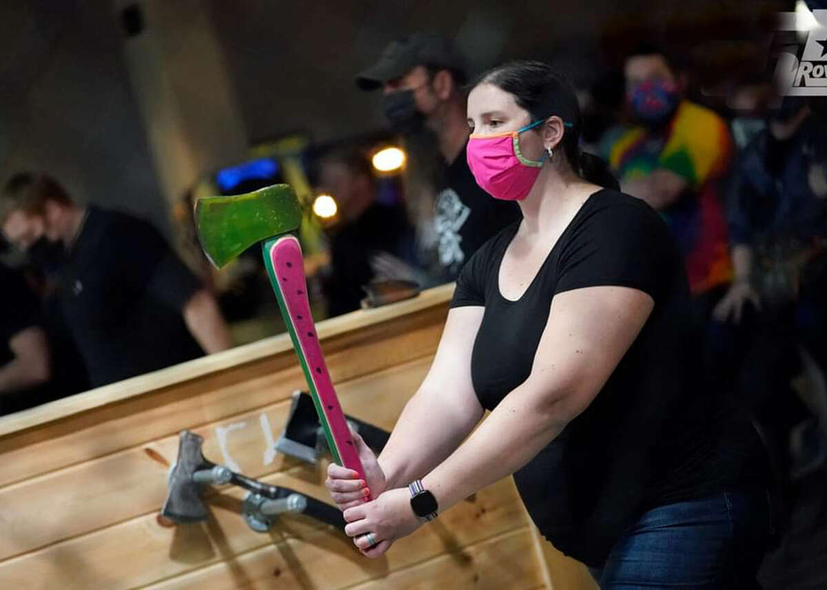 Kristyn Muller Mirasol is headed to Appleton, Wis., Dec. 1-4, 2022, to compete in the 2022 Signarama World Axe Throwing Championships. Here she competes in Big Axe at the Capitol City Classic Tournament in Virginia where she tied for 16th out of more than 60 competitors in February 2022. (Photo by Jesse Levi Hummel/Throvv)