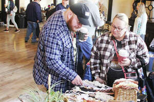 Crowds come out for Green Gift Bazaar