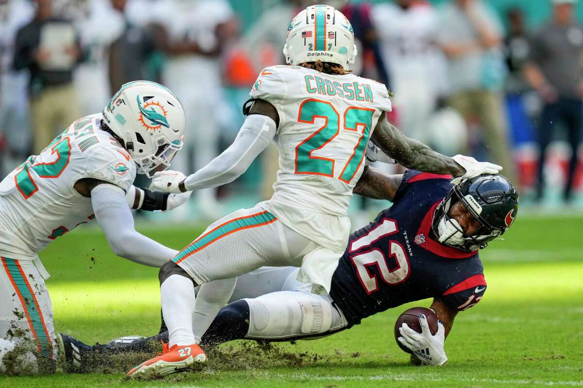 Houston Texans at Miami Dolphins predictions: Week 12