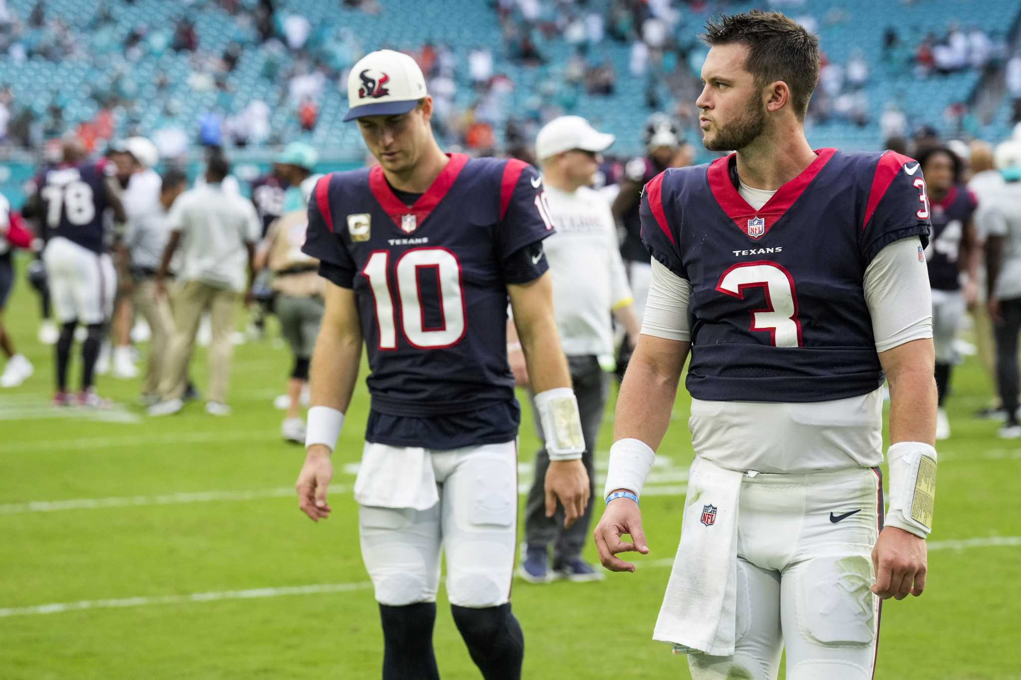 Davis Mills to start in Week 14: Texans bench Kyle Allen, go back