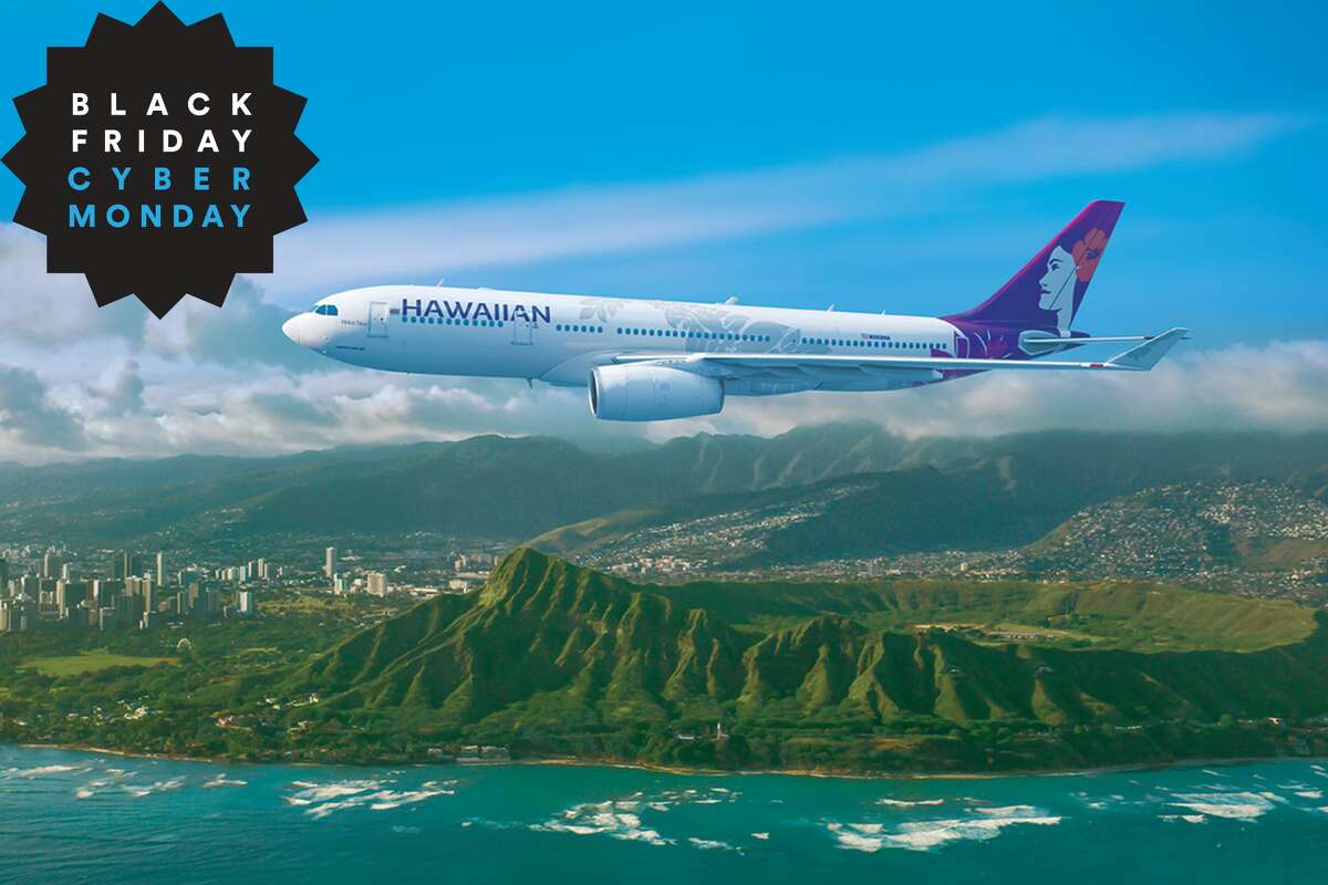 Snag super low fares on flights to Hawaii for Cyber Monday.