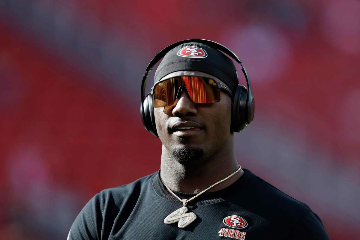 Deebo Samuel fires back at former 49er Raheem Mostert before Dolphins game