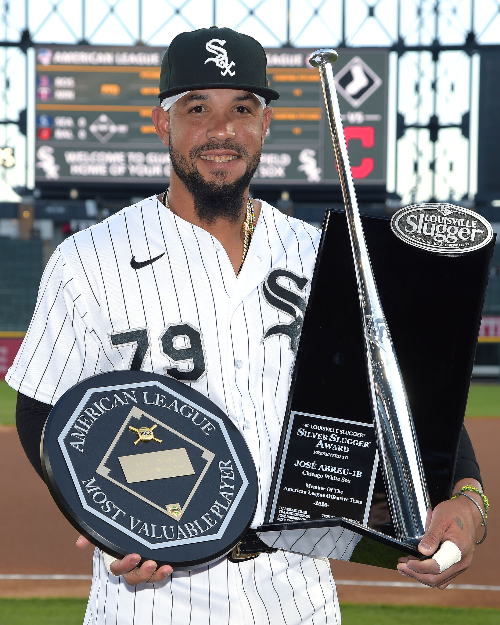 Newest Astros slugger José Abreu: Everything you should know, image size:1639x2048