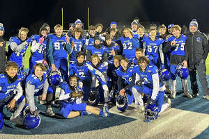 Darien football eighth-graders capture FCFL championship