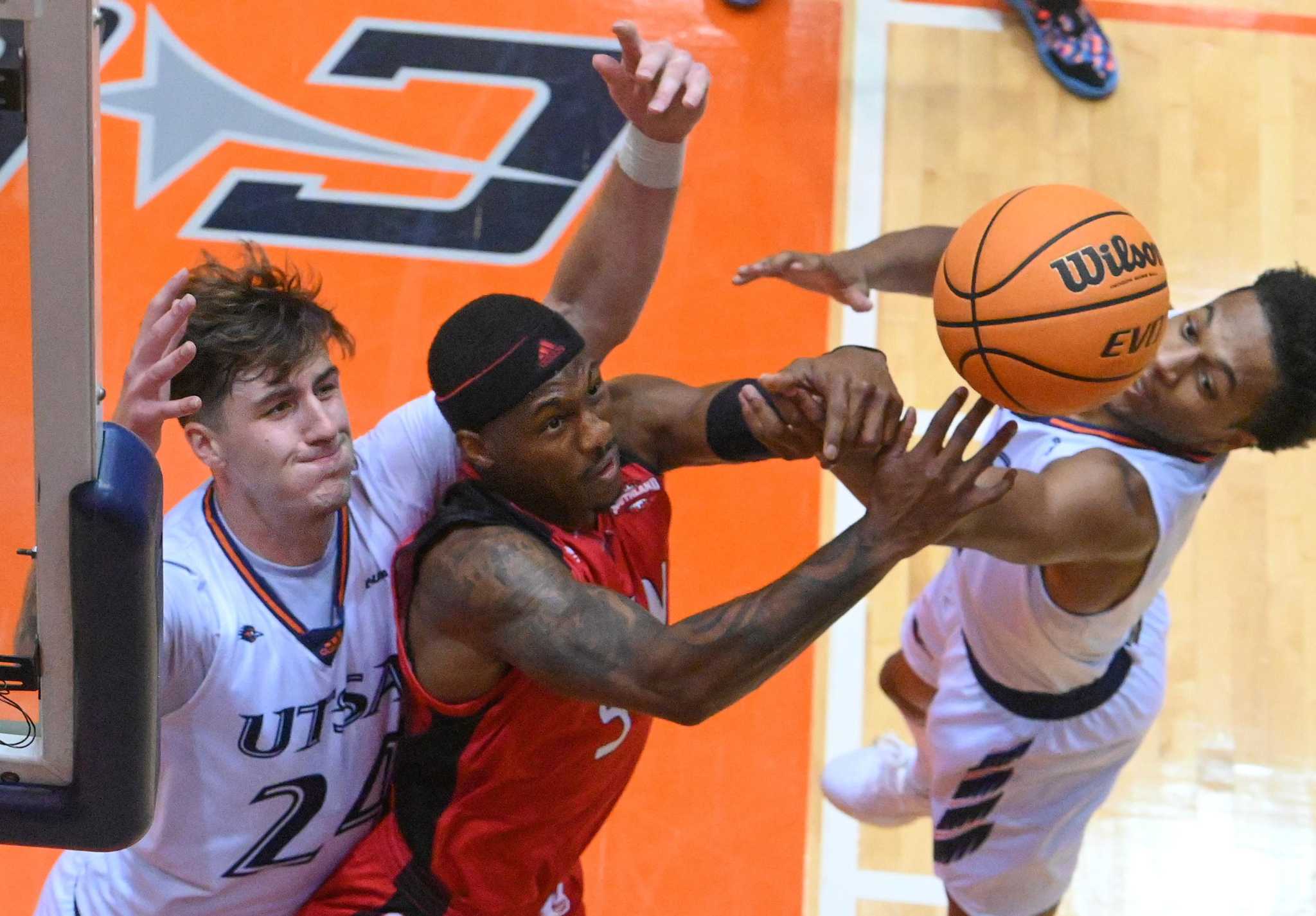 Jacob Germany leads UTSA past Incarnate Word