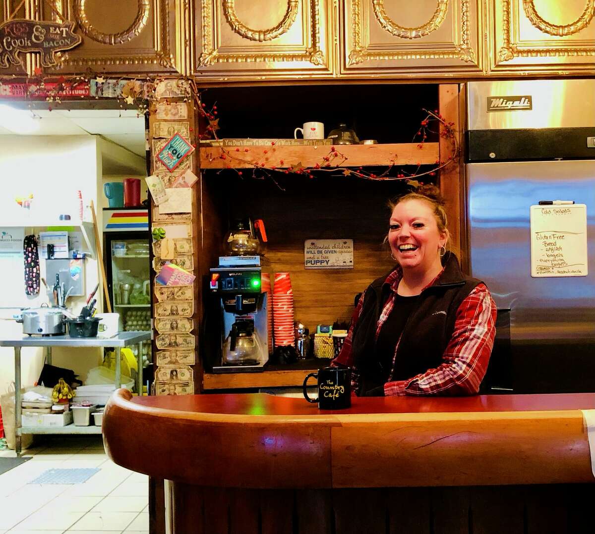  Lexi Ryder poses in her Country Cafe' restaurant on Main Street in Schoharie before hosting dinner for the local Kiwanis Club.