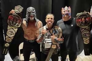 Lucha Brothers win Lucha Maniaks Tag Team Championship in Laredo