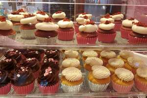 New bakery brings taste of Brazil to Stamford mall