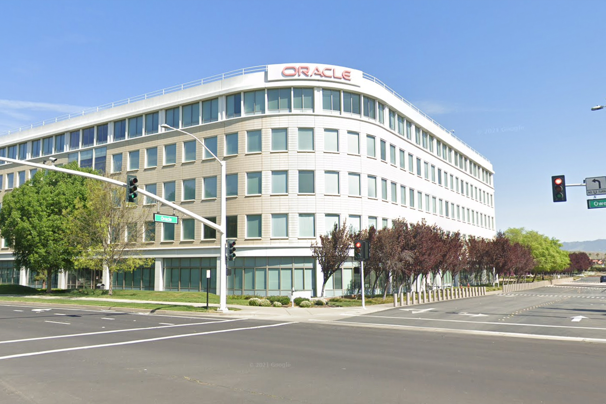 Oracle puts more Bay Area office space up for lease