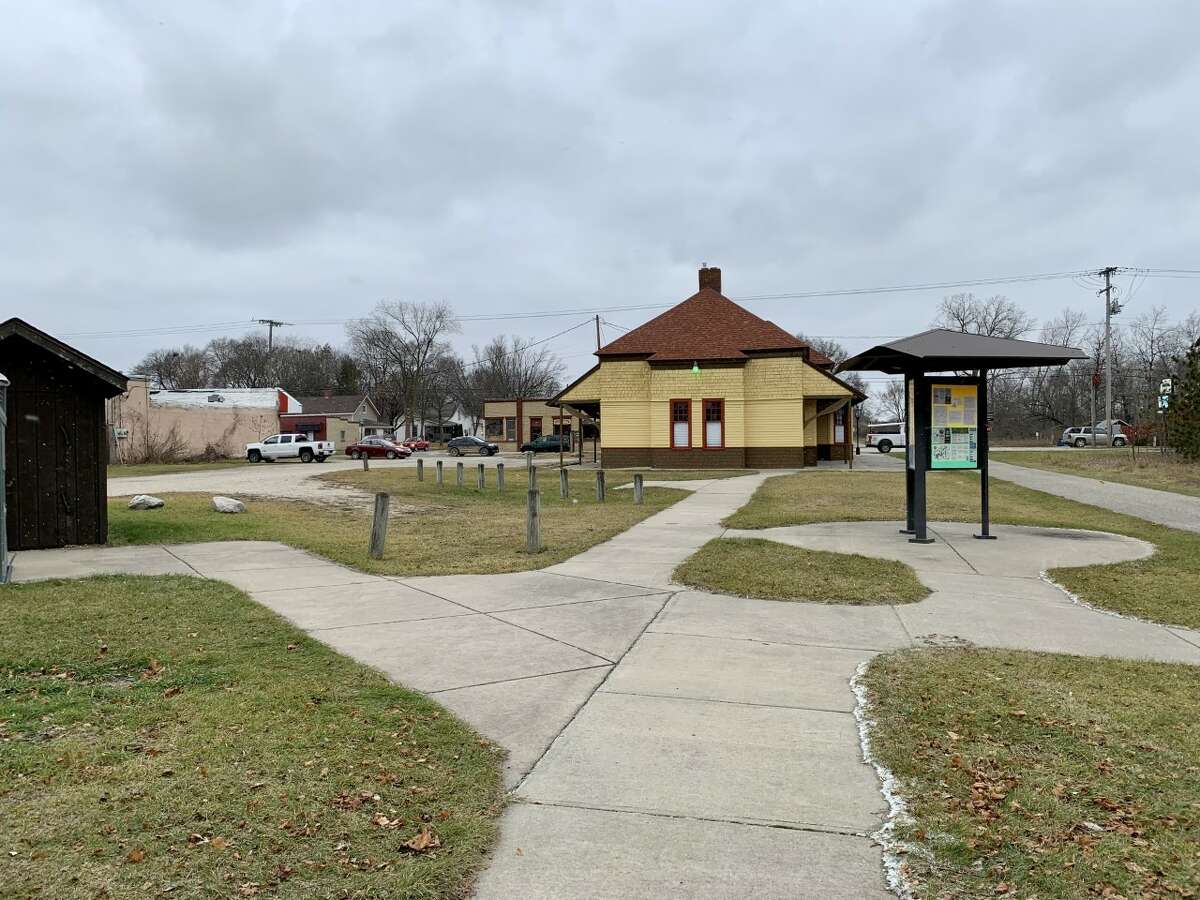 The Big Rapids city commission has authorized submission of a grant application to the Michigan Department of Natural Resources SPARK Grant program for $900,000 to help fund development of the Depot Trailhead Park.