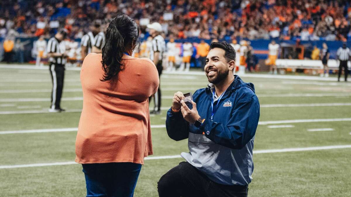 A couple received lots of love after they got engaged on the Kiss Cam during the UTSA football game against UTEP on Saturday, November 26.