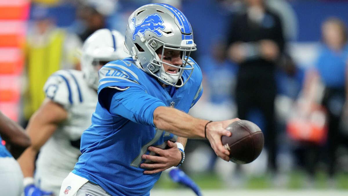 Detroit Lions quarterback Tim Boyle (12) fakes a hand off during the second half of an NFL preseason football game against the Indianapolis Colts in Indianapolis, Saturday, Aug. 20, 2022. (AP Photo/AJ Mast)