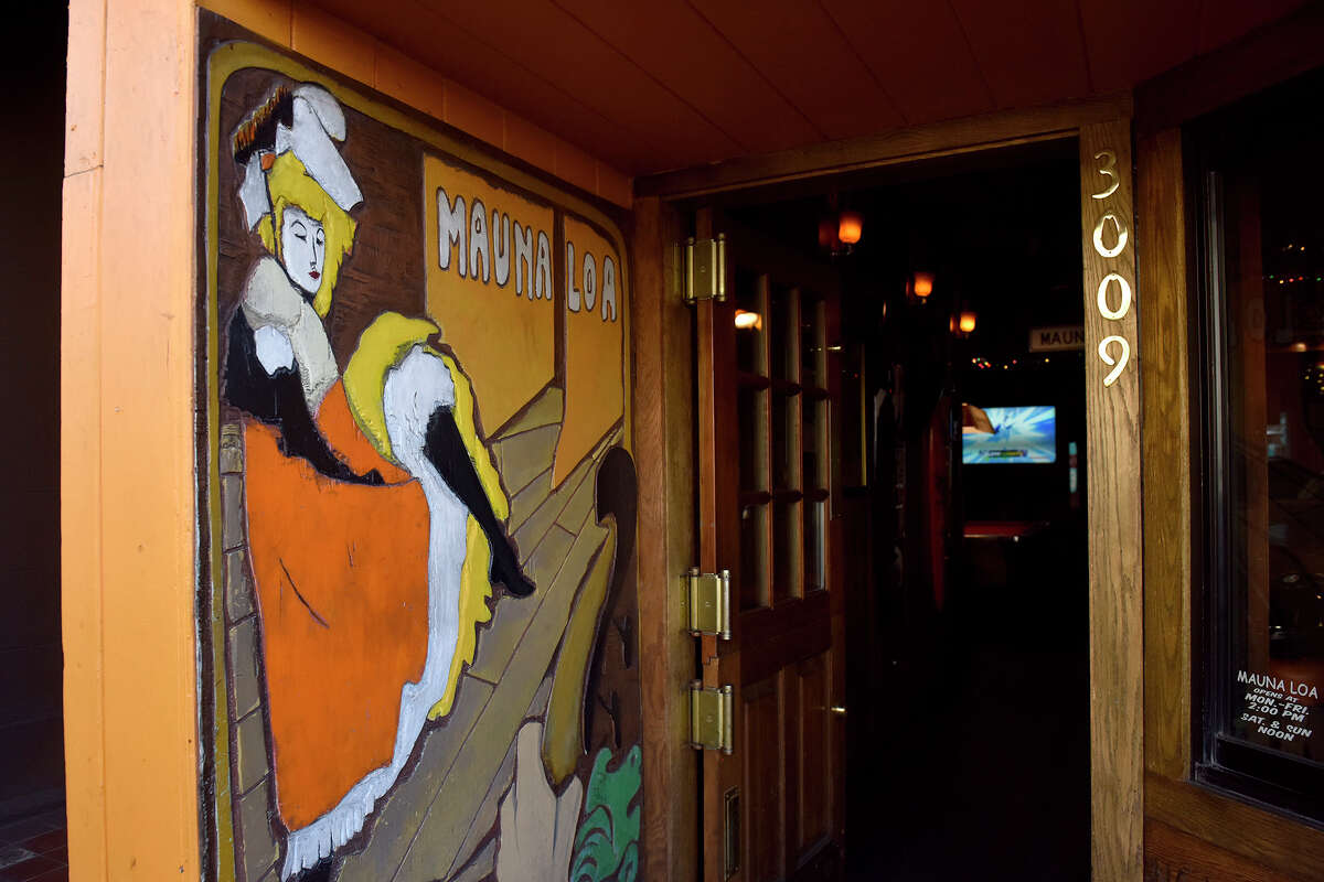 The entrance to Mauna Loa, in San Francisco's Marina District.